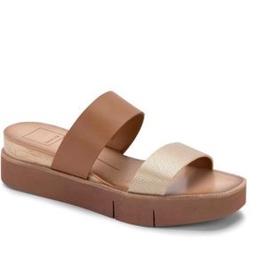 Dolce Vita sandal womens Parni Sandals platform slide Tan Embossed size 9.5
